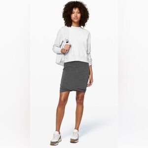 Lululemon Boulevard Bliss Skirt Size 8 
Black / White